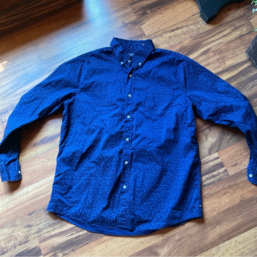 Chaps size XL long sleeve blue patterned button front shirt